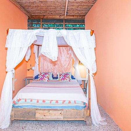 Villa Casa La Colmena à Cahuita Extérieur photo